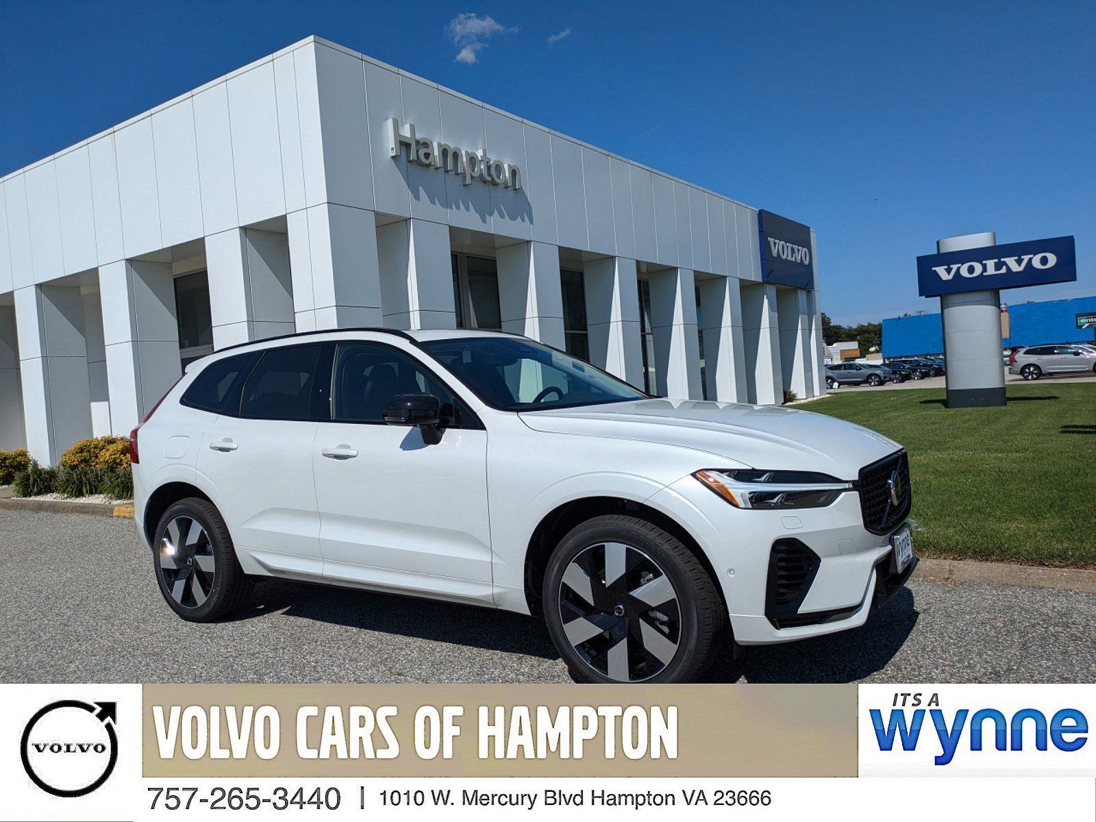 2025 VOLVO XC60