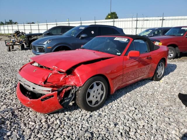 Porsche 944