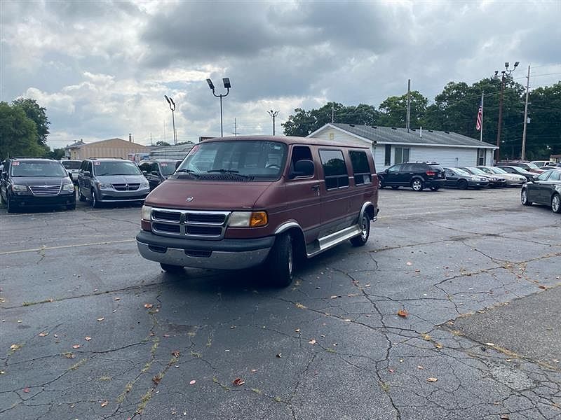 Dodge Ram Van