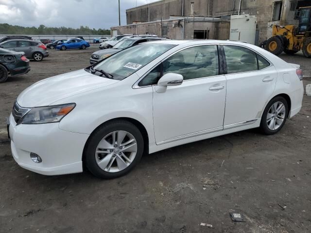 Lexus HS