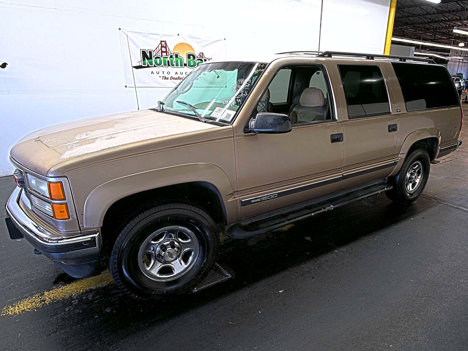 GMC Suburban