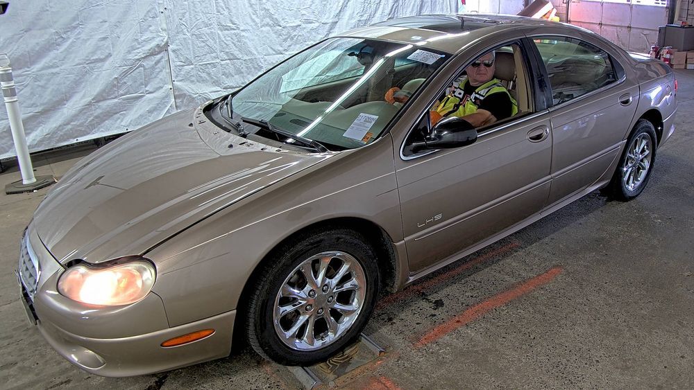 Chrysler LHS