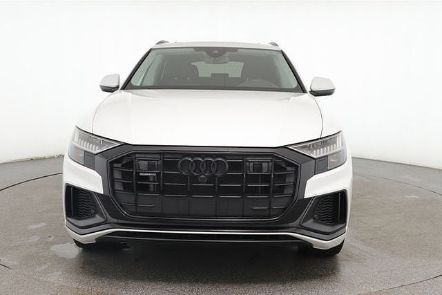 2023 Audi Q8