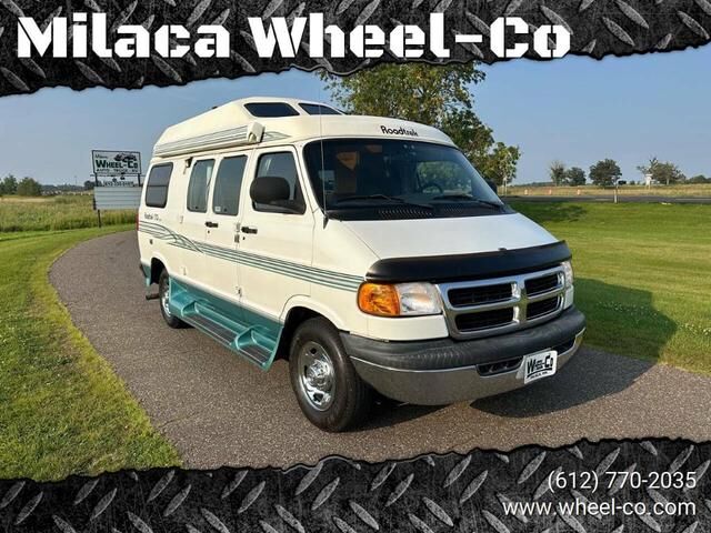Dodge Ram Van