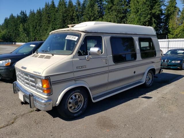 Dodge Ram Van