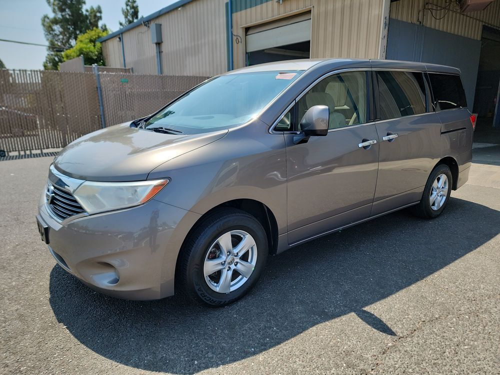 Nissan Quest