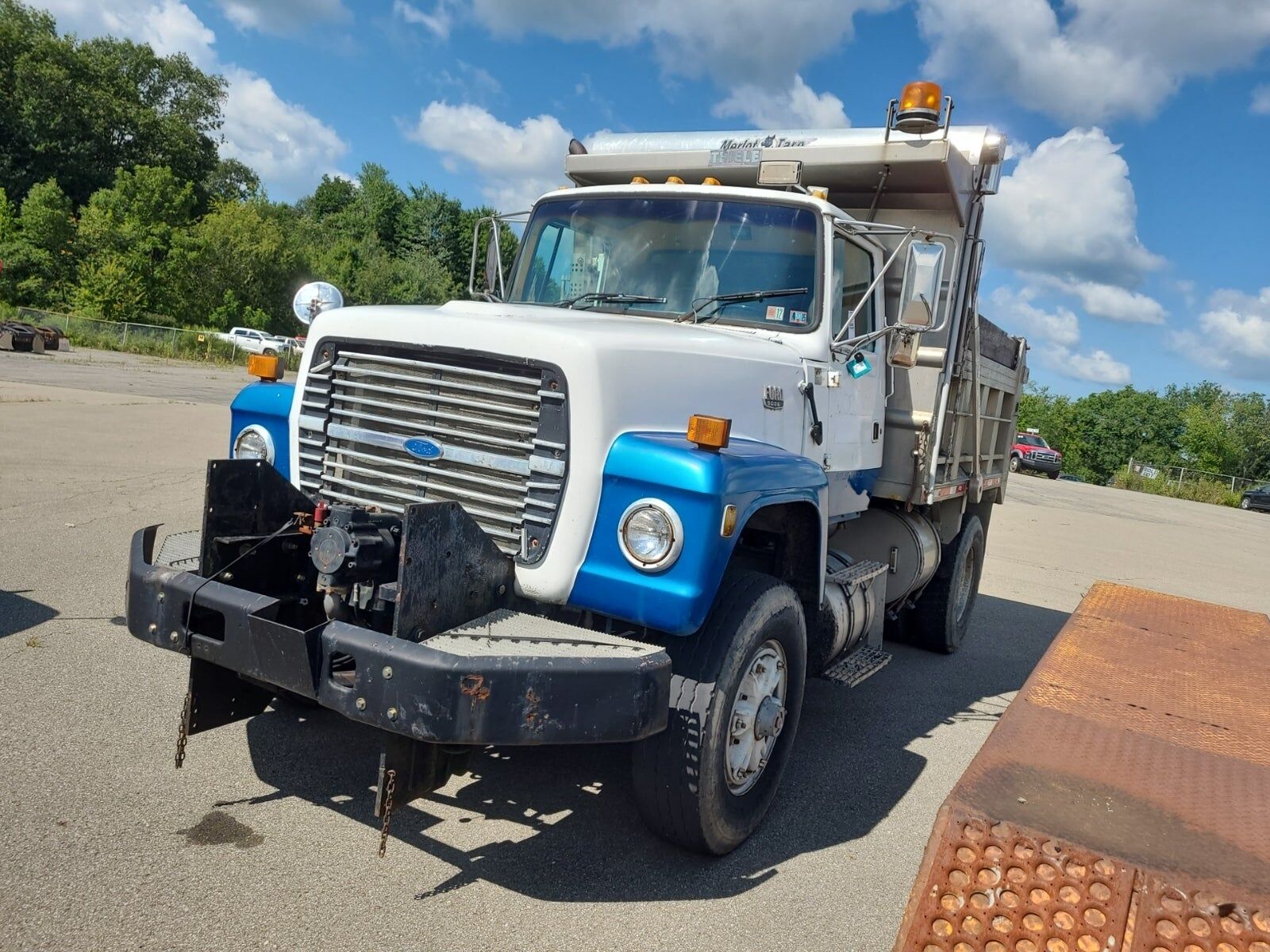 Ford L8000