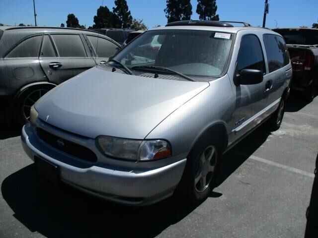 Nissan Quest