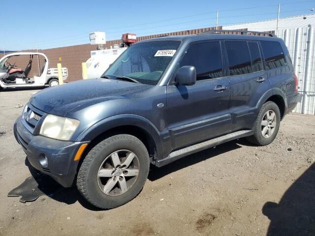 Mitsubishi Montero