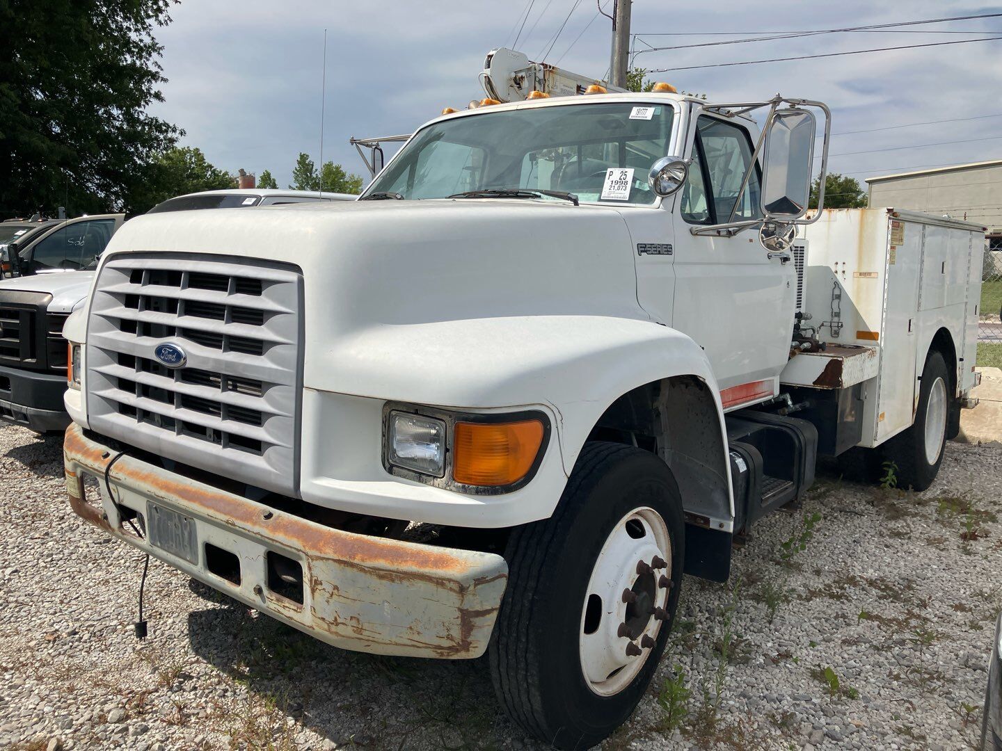 Ford F-800