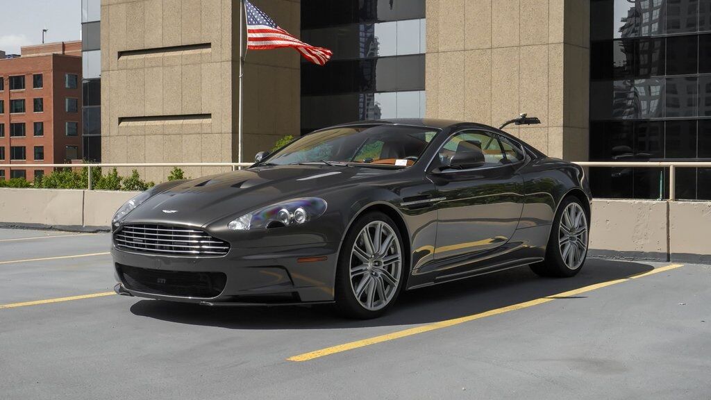 Aston Martin DBS