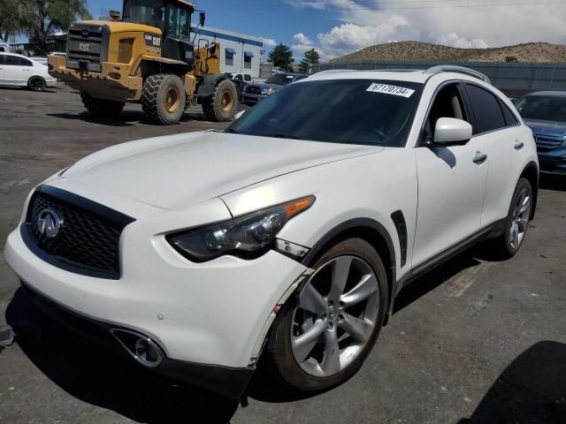 Infiniti FX50