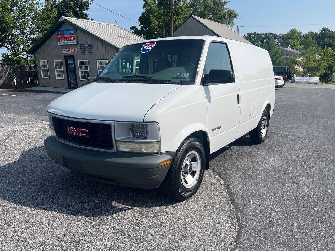 GMC Safari