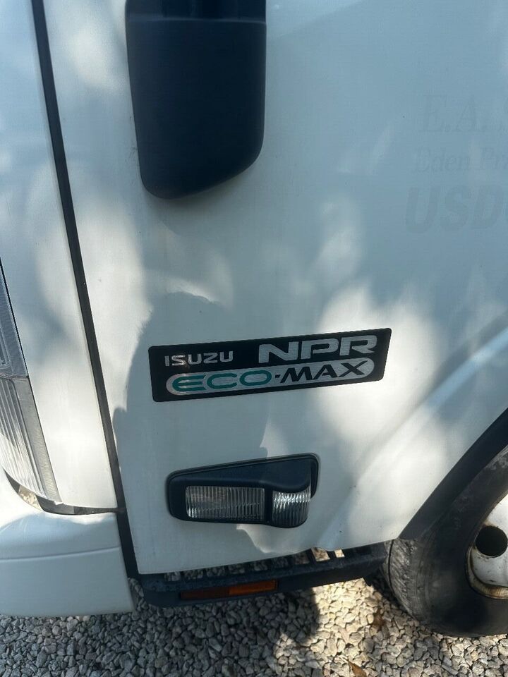 2013 ISUZU NPR/NPR-HD