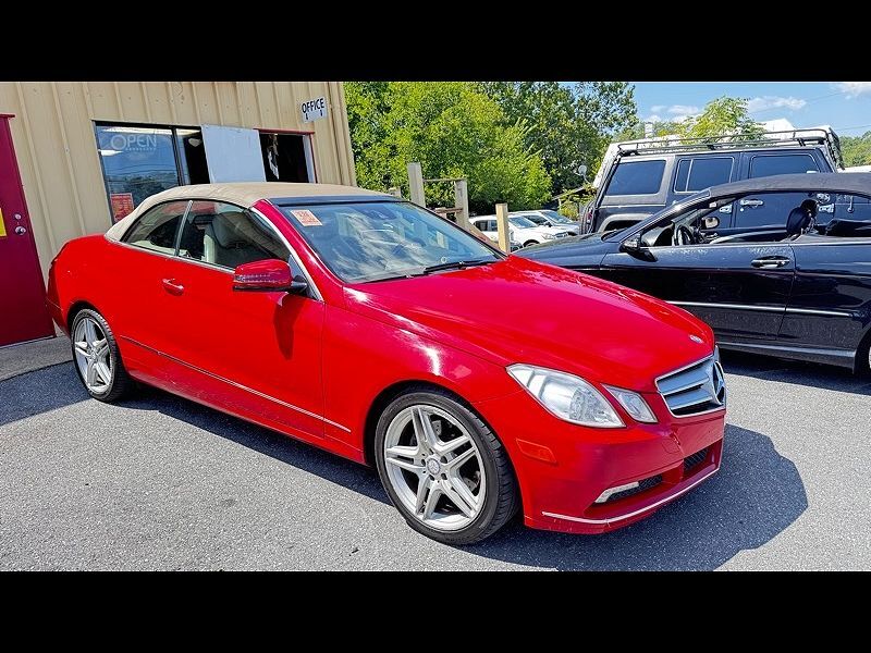 2011 MERCEDES-BENZ E-Class