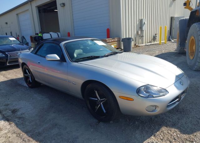 Jaguar XK8