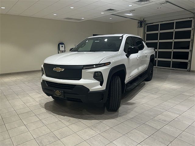 2024 CHEVROLET Silverado EV