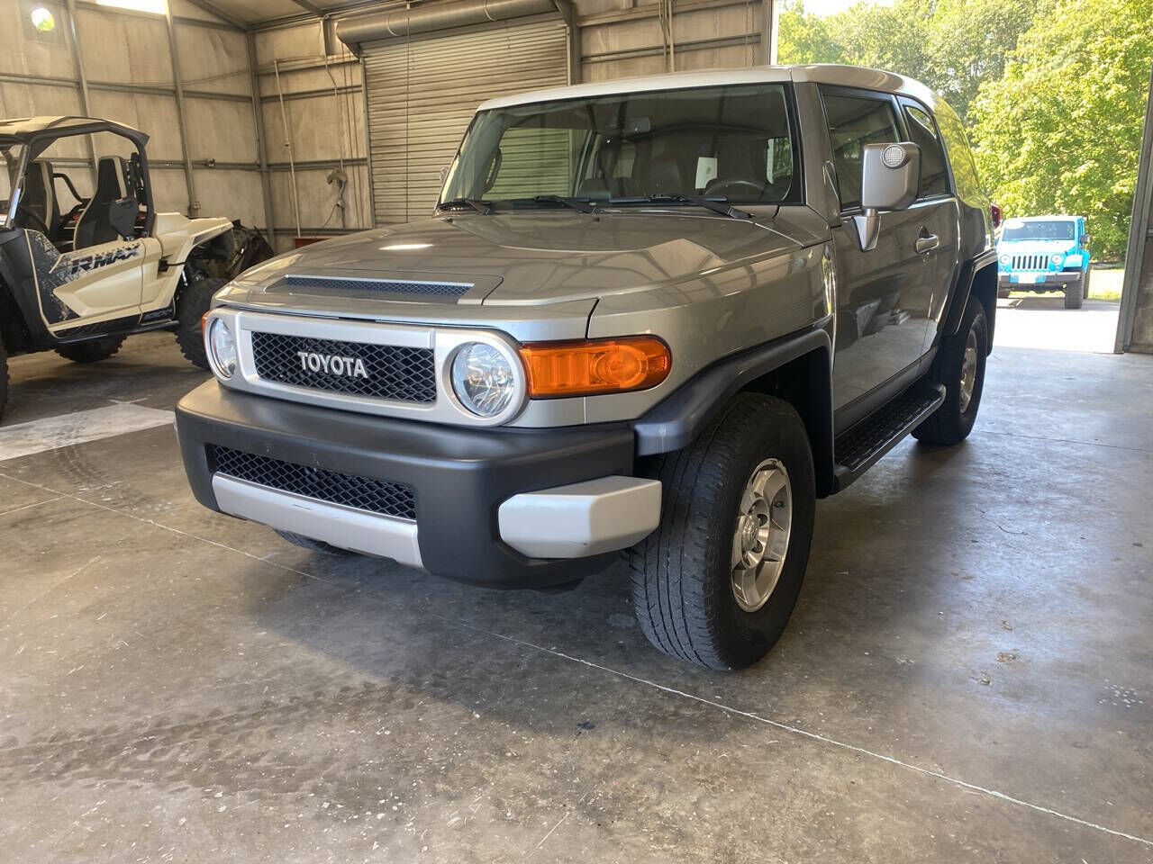 Toyota FJ Cruiser