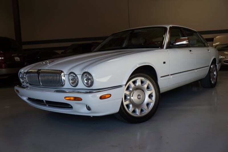Jaguar Vanden Plas