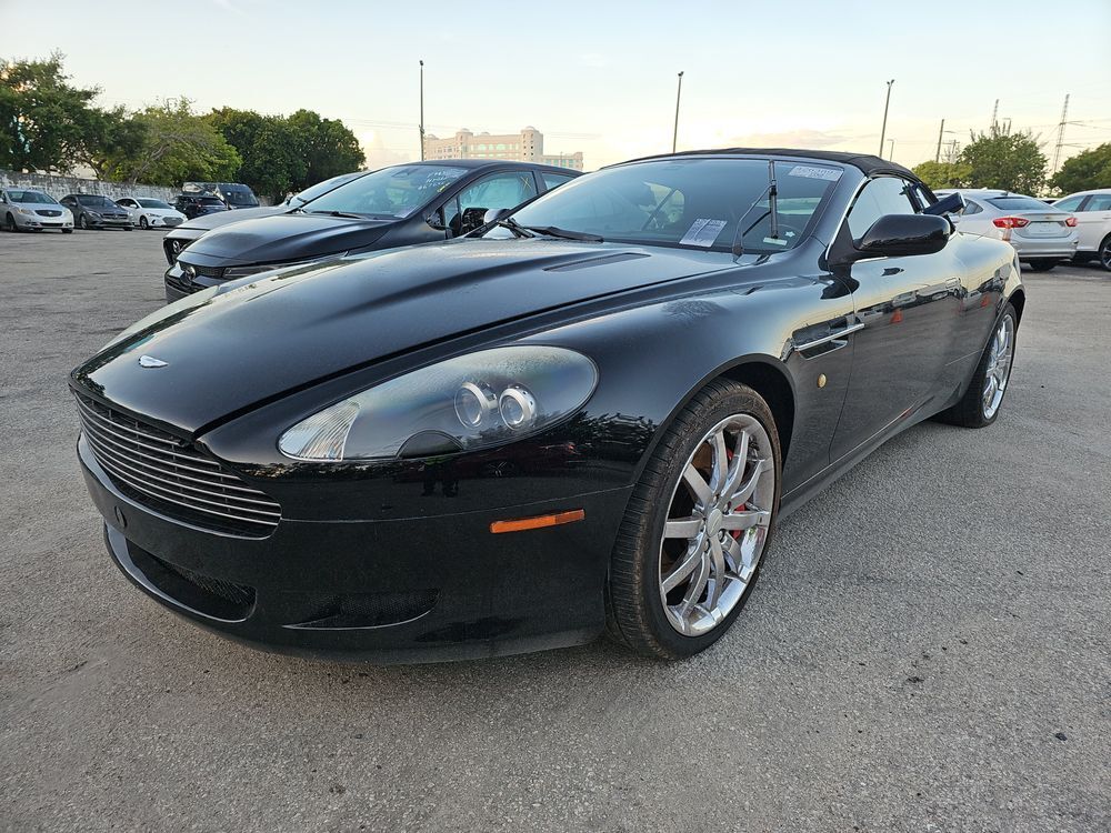 Aston Martin DB9