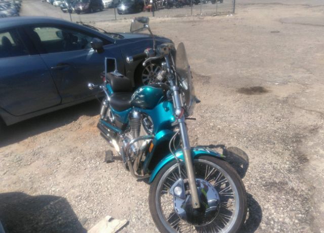 Suzuki VS800