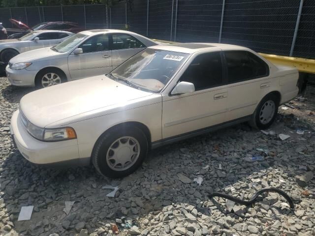 Nissan Maxima