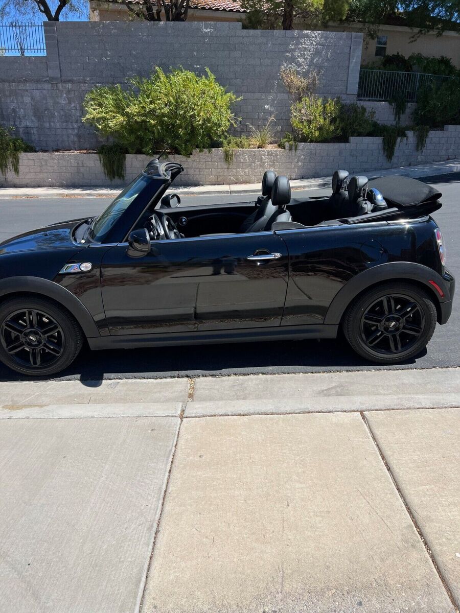 MINI Cooper Convertible