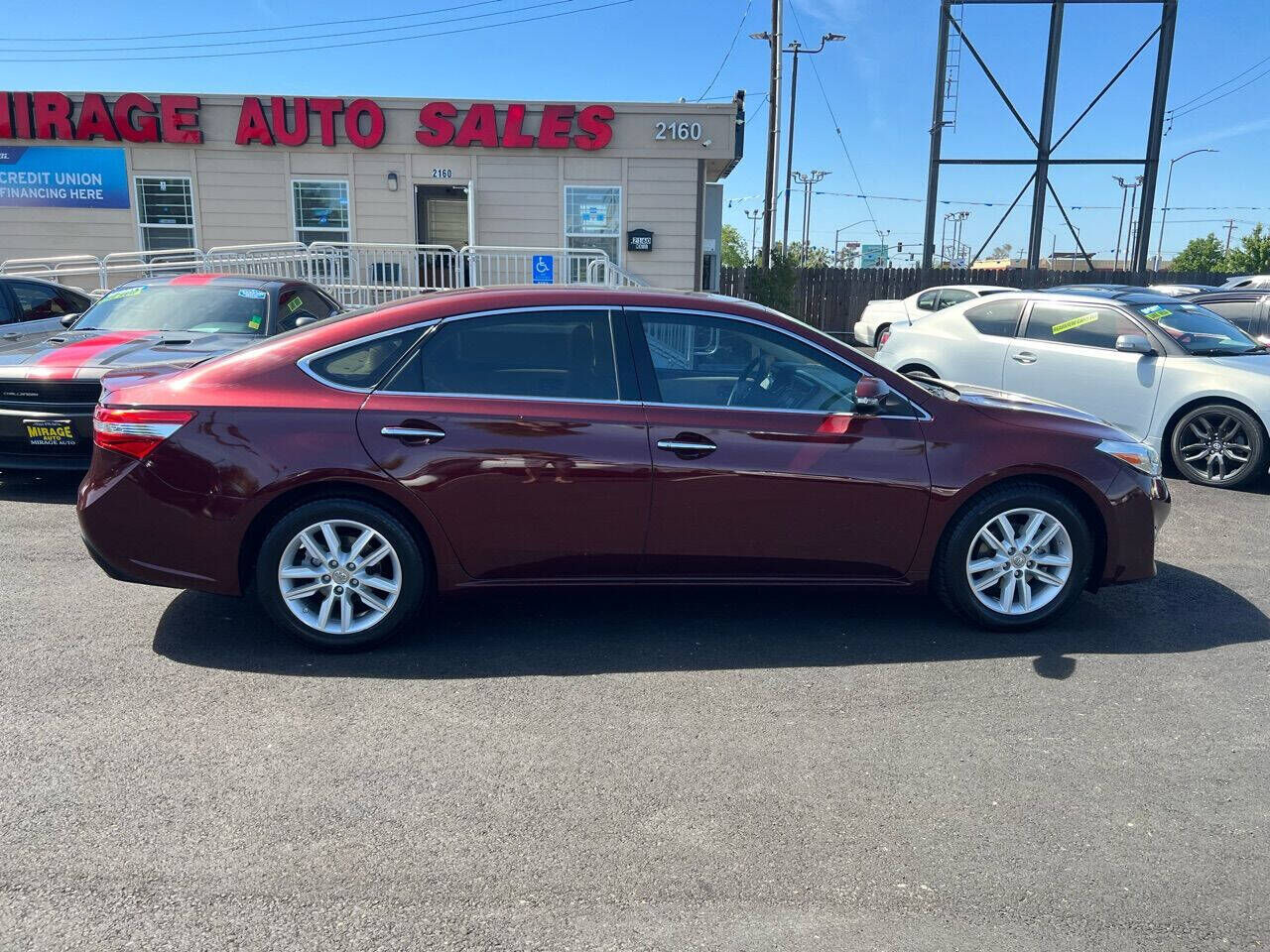 2014 TOYOTA Avalon