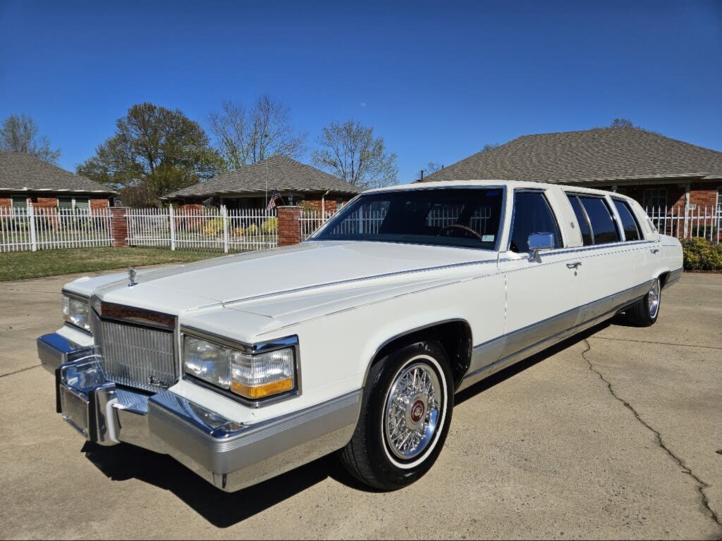 Cadillac Brougham