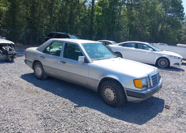 Mercedes-Benz 300