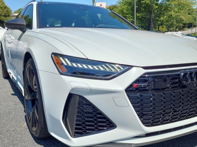 2022 Audi RS 6 Avant