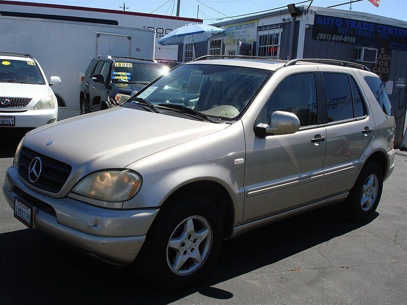 2001 MERCEDES-BENZ M-Class