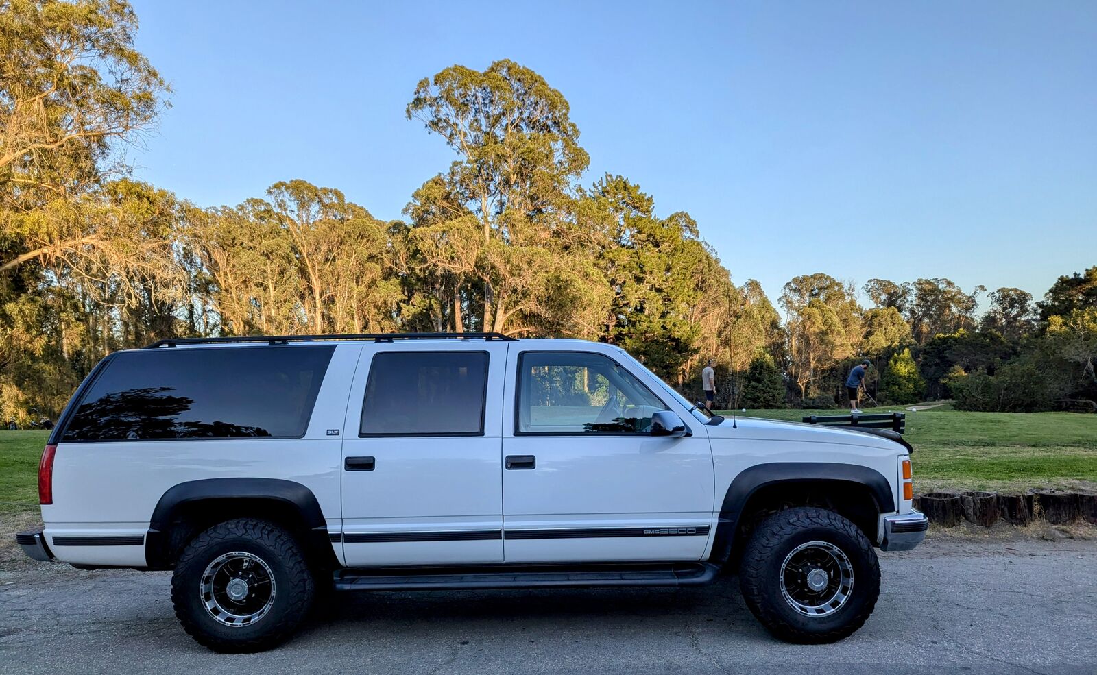 GMC Suburban