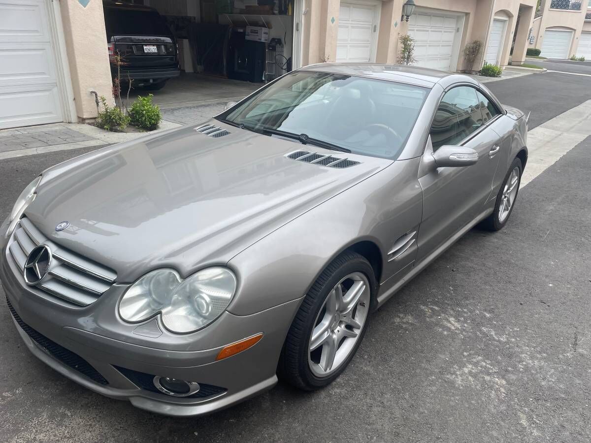 Mercedes-Benz SL-Class