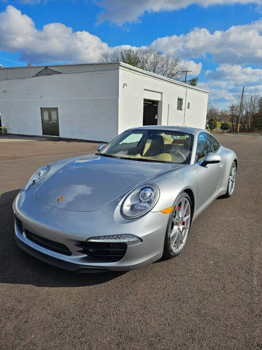 2012 PORSCHE 911