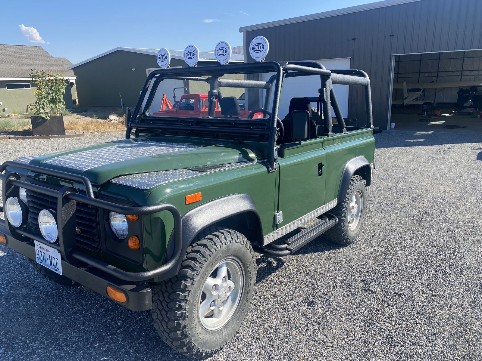 Land Rover Defender