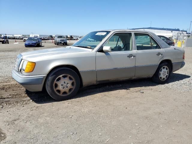 Mercedes-Benz 400