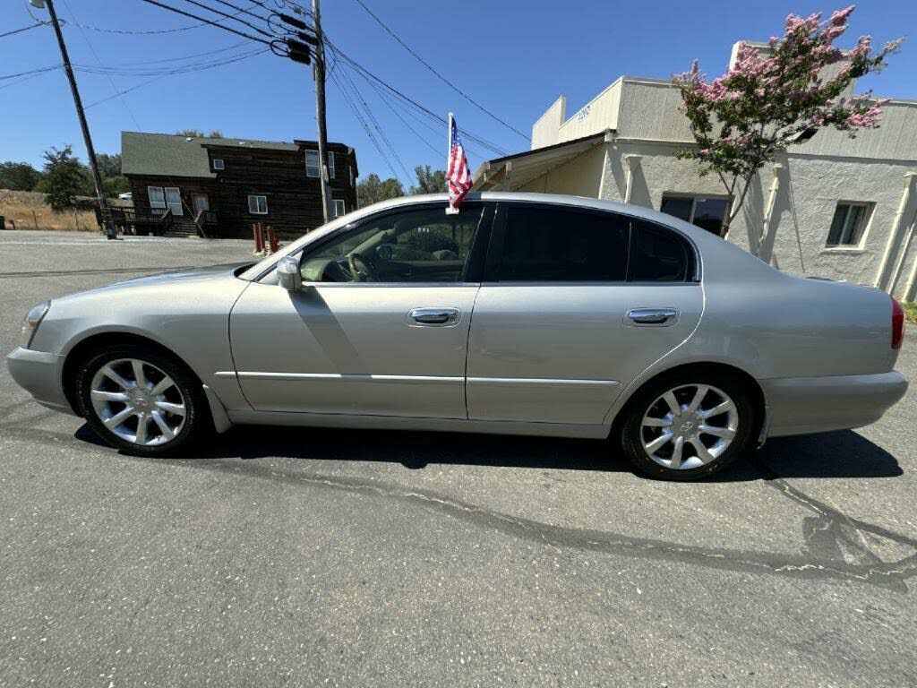 Infiniti Q45