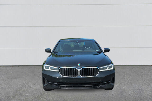 2021 BMW 530i