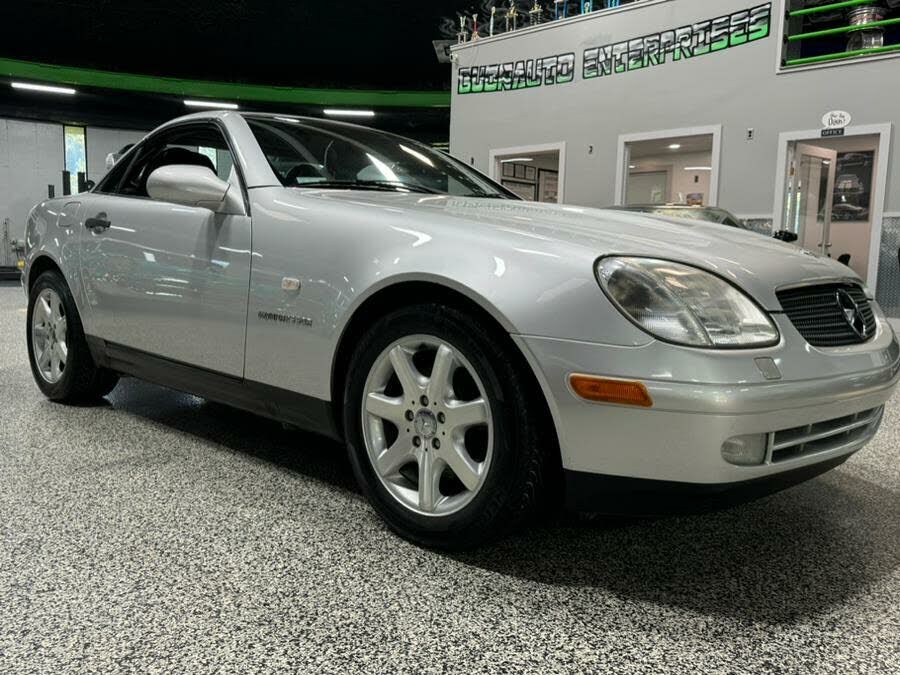 Mercedes-Benz SLK-Class