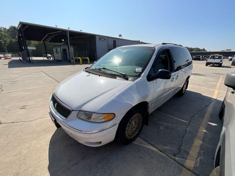 Chrysler Town and Country