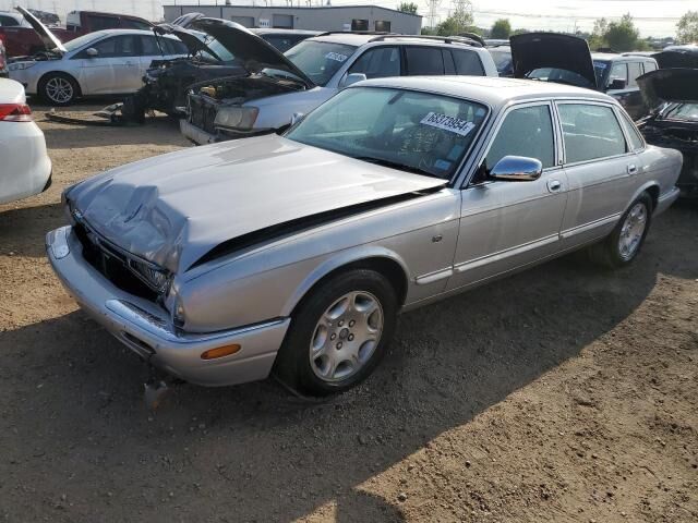 Jaguar Vanden Plas