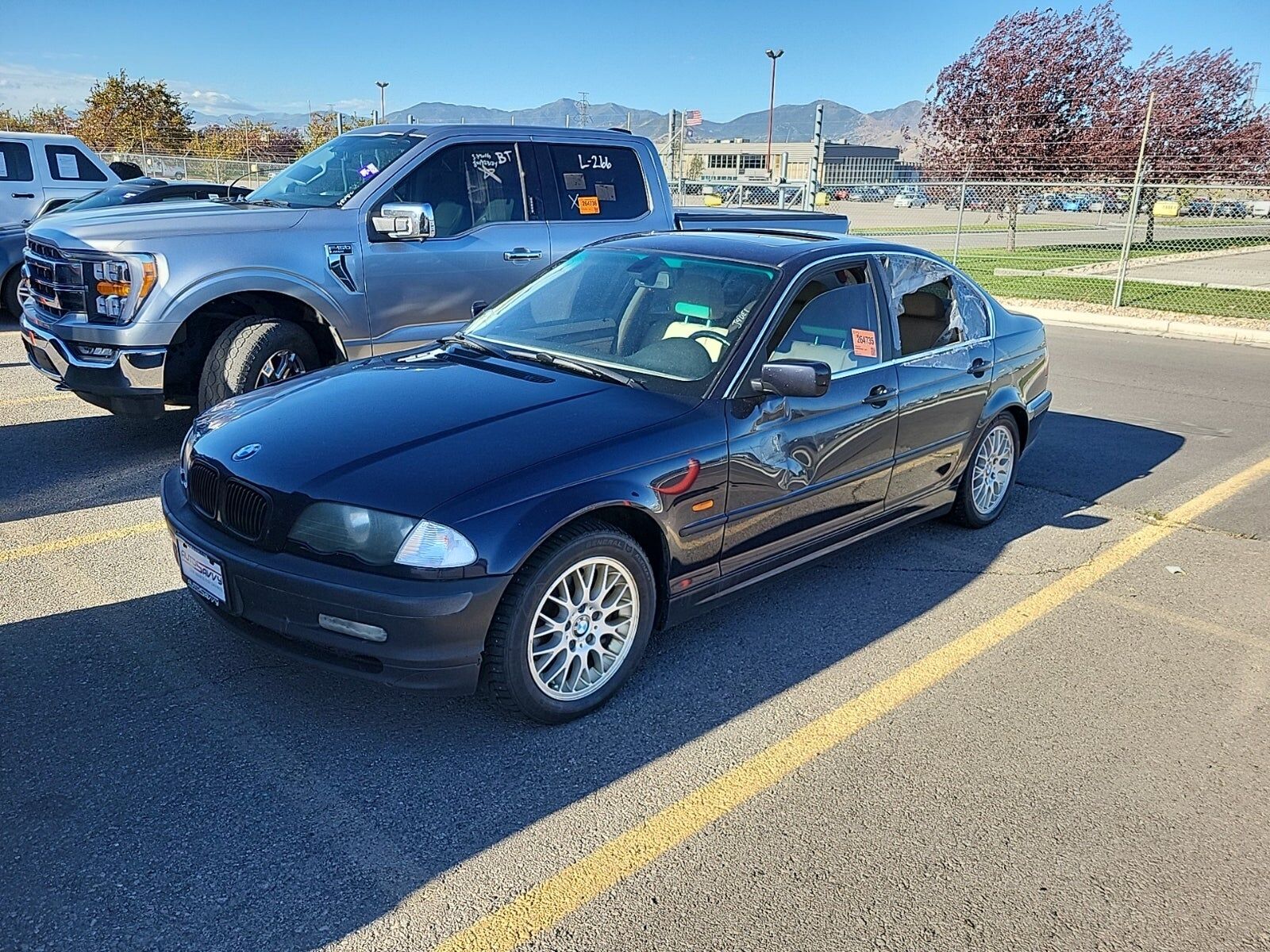 BMW 328i