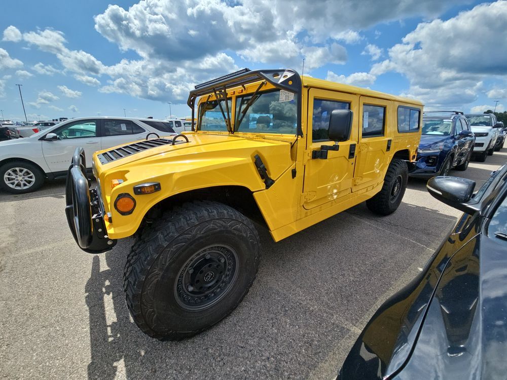 HUMMER H1