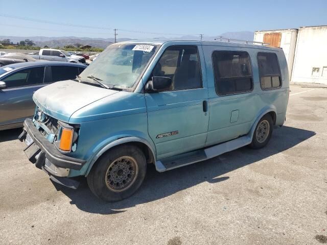 Chevrolet Astro Van