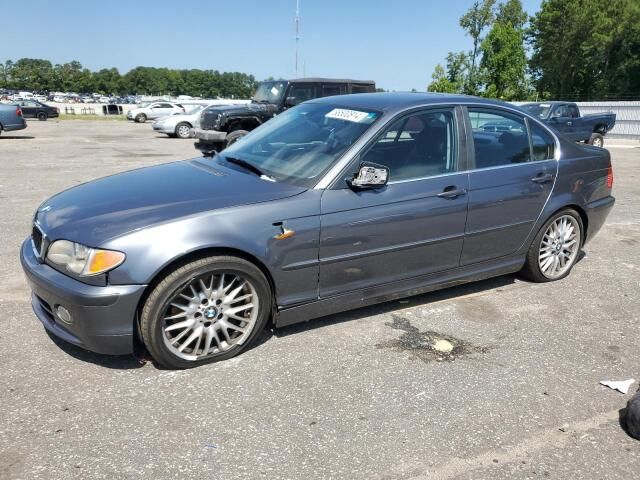 BMW 330i