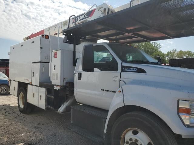 Ford F-750
