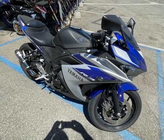 YAMAHA