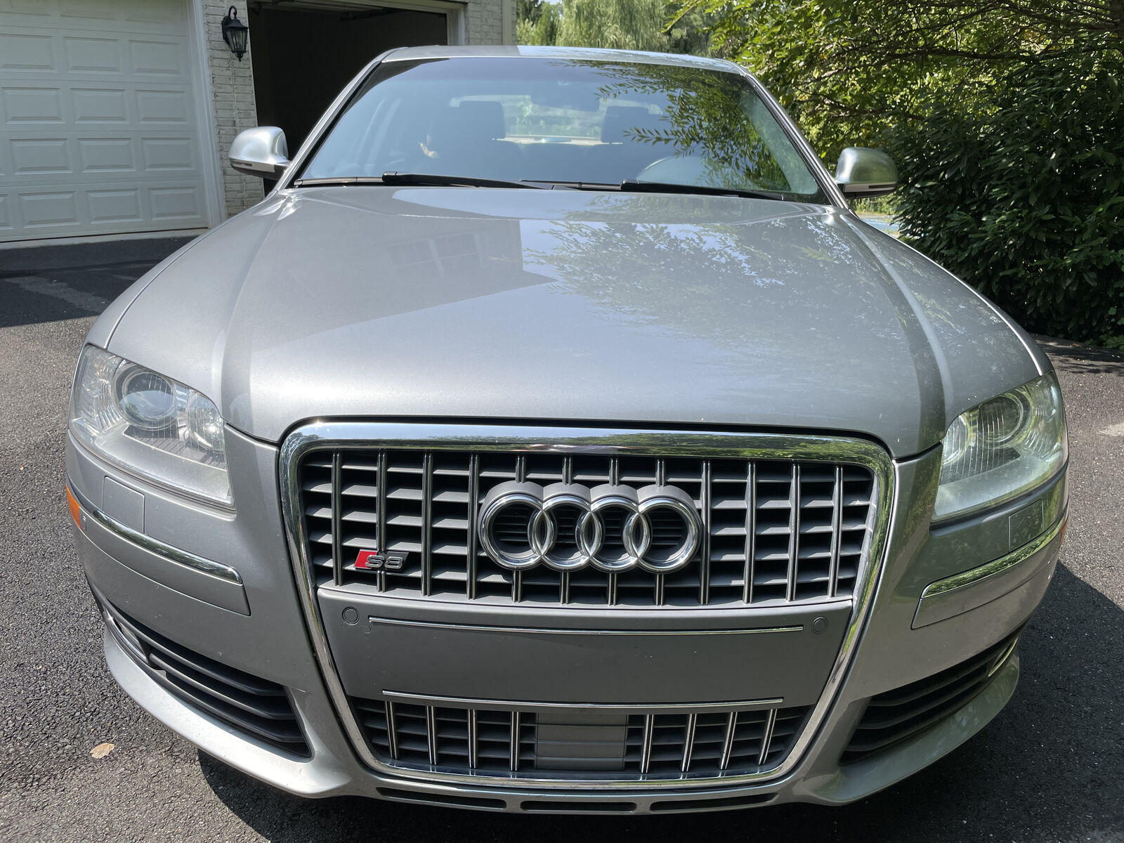Audi S8