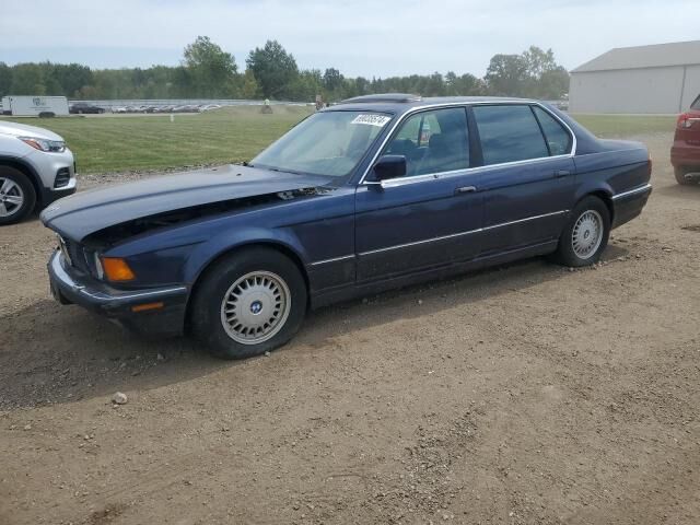 BMW 735iL